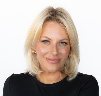 Liz Calhoun